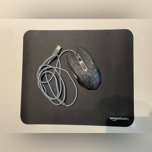 Rainbow Gaming Mouse & Mouse Pad - Picture 2 of 5